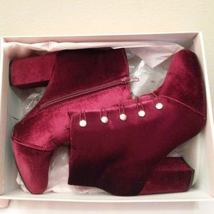 JustFab Burgundy Block Heel Zip-up Ankle Boots Size 8 NEW